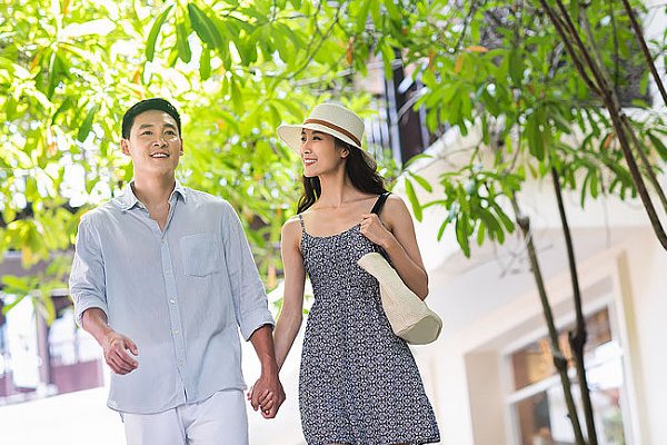 嫁给一个你不爱但是爱你的人，会幸福吗？