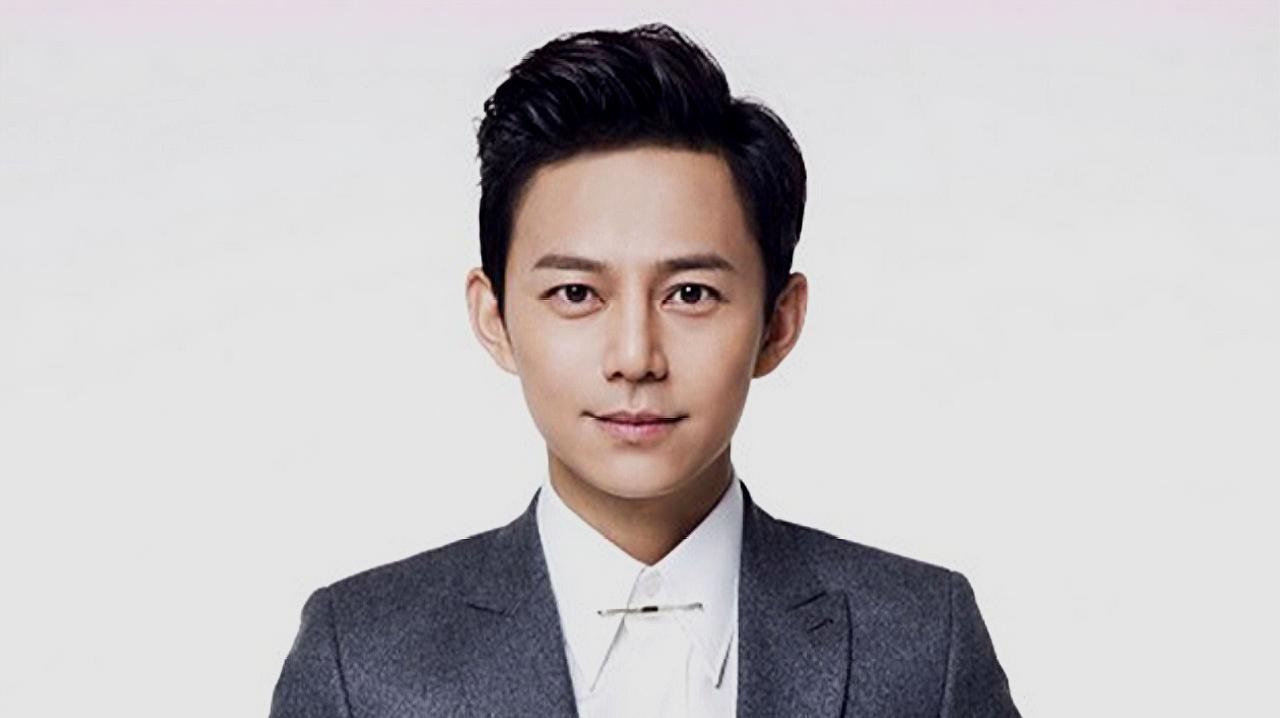 何炅在《百变大咖秀》上模仿的哪吒，到底有多可爱？