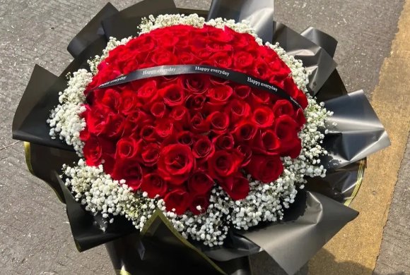 圣诞节给女朋友送什么礼物比较好