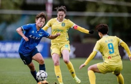 女足爆发大规模冲突，这是怎么回事？