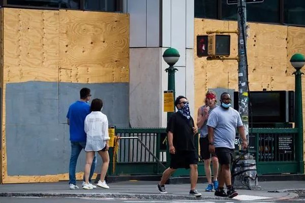 疫情令1亿人重返极端贫困，世行行长马尔帕斯为何这么说？