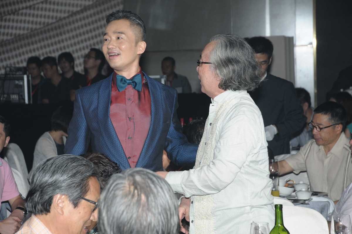 上海六个主持人是谁