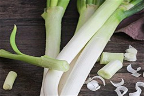 大葱价格为什么会在短短几天内翻好几倍？