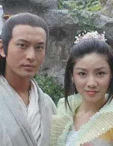 胡可结过几次婚 只结过一次婚