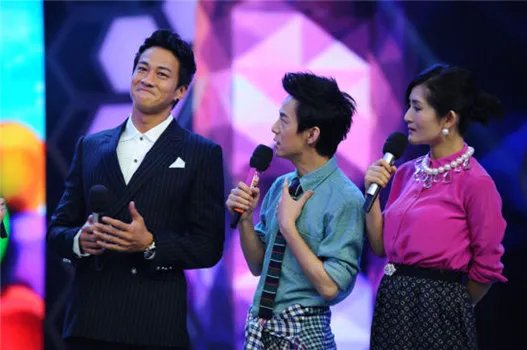 剧组璀璨人生快乐大本营做客 何润东称要要一对双胞胎