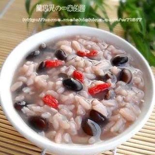 9款营养早餐粥 开启一天健康好心情