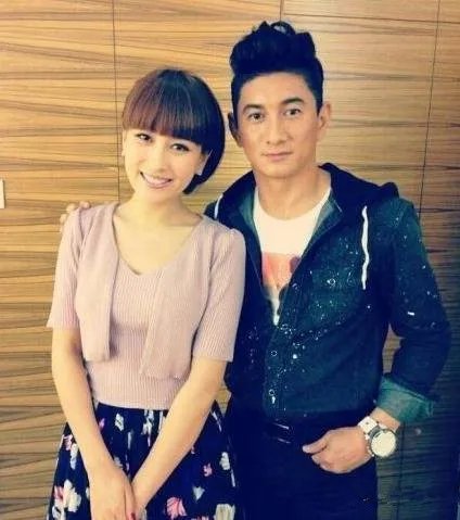 网传吴奇隆马苏深夜同居 海量亲密照曝光