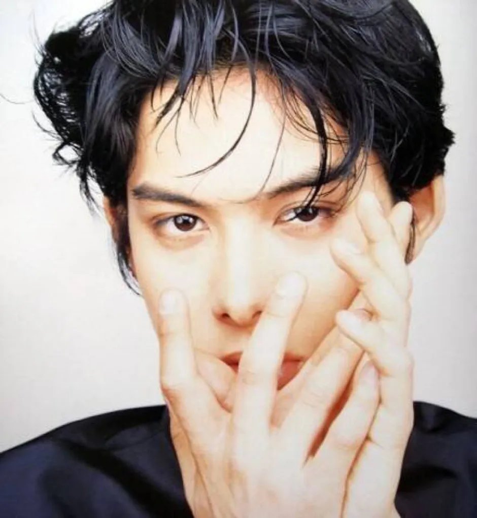 柏原崇佟丽娅亲密照流出 柏原崇是谁