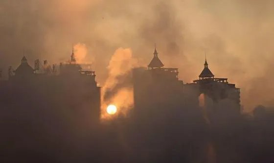 上海上空出现海市蜃楼是怎么回事 海市蜃楼是光的什么现象