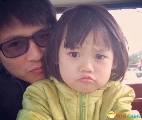 韩寒妻子再生子 国民岳父将转型再当“国民公公”？