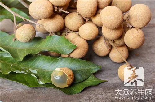  龙眼肉 龙眼核 枸杞有那些保健效果