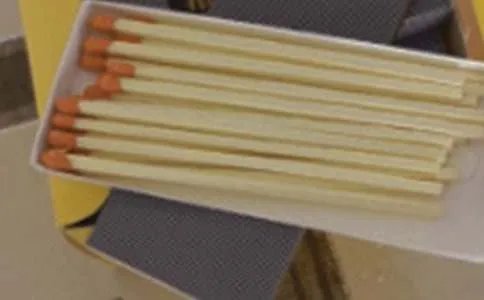 火柴的谜语和答案