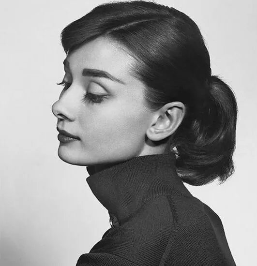 奥黛丽赫本最美眼睛图片欣赏 疾病带走了最美丽的天使