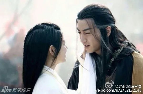 八一八：陈晓陈妍希恋情曝光 昔日合影满满的爱