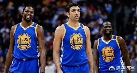 火箭大胜勇士,第四节勇士上了扎扎,火箭为什么还不撤下主力?
