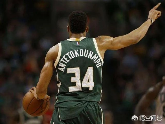 雄鹿再次大胜活塞，怎么评价本场比赛？雄鹿会横扫活塞吗？