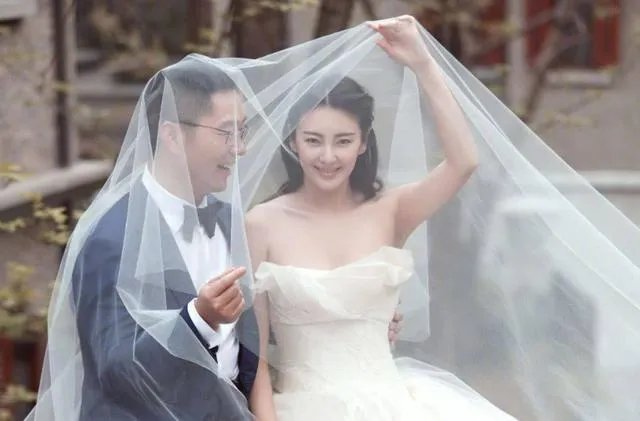 范冰冰怀孕生双胞胎女儿