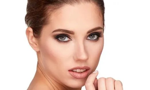 眼袋抽脂的费用是多少