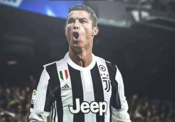 罗纳尔多·德·阿西斯·莫雷拉 跟皇马的C罗 谁比较厉害？