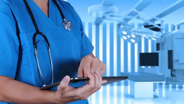 美丽乳房的标准