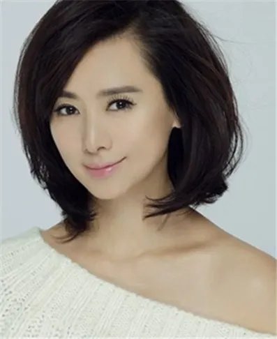 翁虹早期照艳全集曝光 但翁虹从未后悔