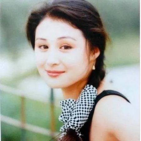 于月仙曾饰演谢大脚，因太美遭姐赵本山拒绝，几月后试镜秒过，你怎么看？