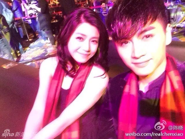 八一八：陈晓陈妍希恋情曝光 昔日合影满满的爱