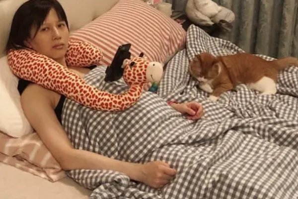 papi酱孕肚曝光太吓人 papi酱孕肚是什么样子