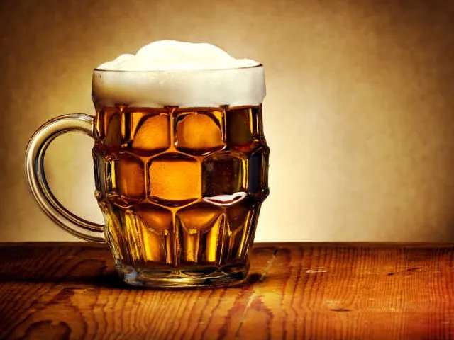 喝酒了第二天打新冠疫苗会不会白打了？