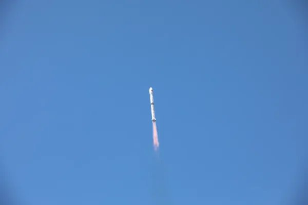 我国成功发射高分五号02星，这颗卫星的主要工作任务是什么？