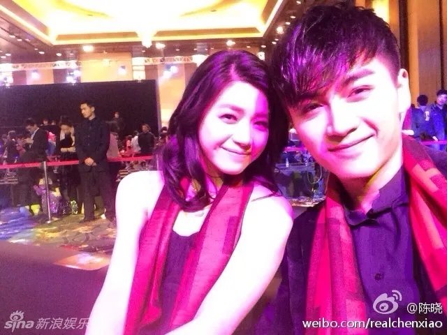 八一八：陈晓陈妍希恋情曝光 昔日合影满满的爱