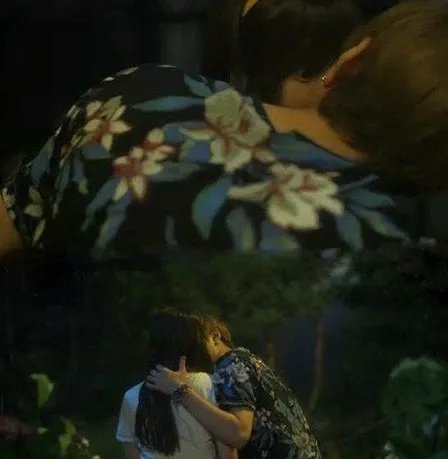 揭秘河妍秀龙俊亨戏外关系 二人紧密吻照曝光