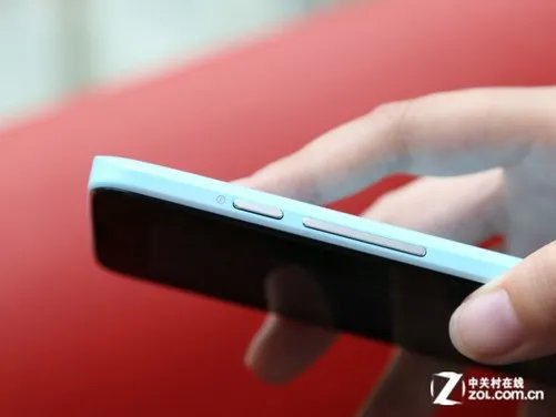 跑分超3万!Intel芯中兴GEEK V975评测