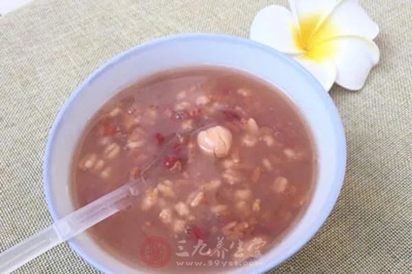 秋季喝什么粥养生 秋天喝这些粥能更好的保健