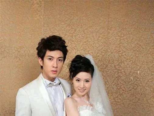 吴尊老婆林丽莹背景被扒 身家过亿与丈夫门当户对