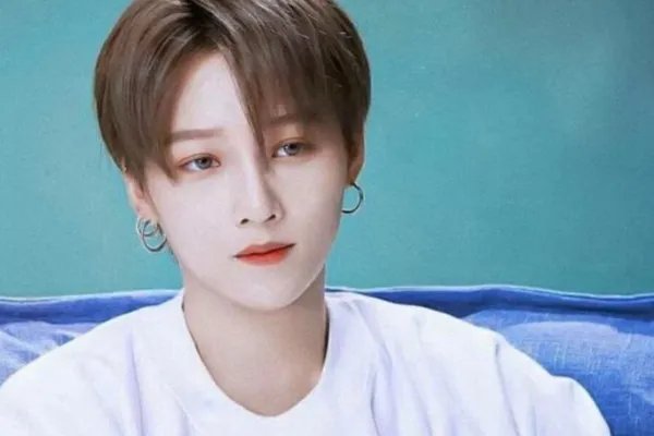 2021女明星人气排行榜：迪丽热巴位居榜首，张小斐上榜