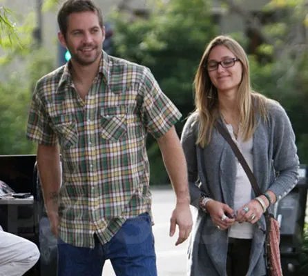 保罗沃克女友贾思敏曝光 揭秘两人昔日恩爱