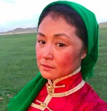 于月仙曾饰演谢大脚，因太美遭姐赵本山拒绝，几月后试镜秒过，你怎么看？