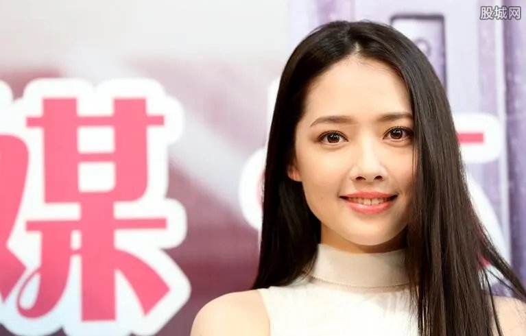 郭碧婷外貌引惊叹 这样美的郭碧婷竟出柜了？