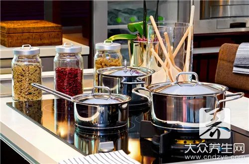 家里有只老鼠怎么办