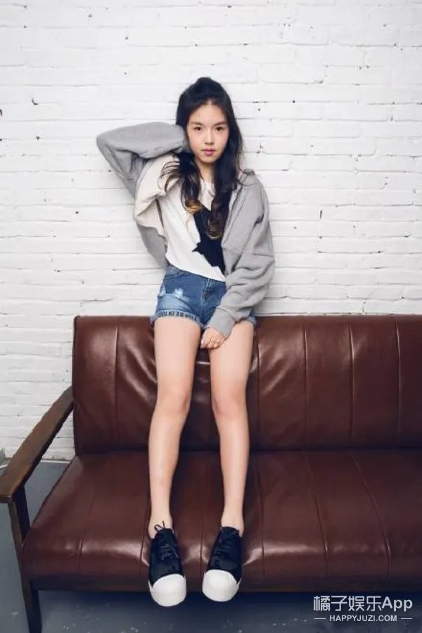 哈文罕见晒比基尼照 哈文和李咏最新美丽照片