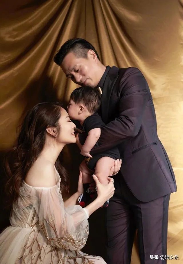 安以轩被麦当劳饮品烫伤，在媒体发文控诉，你怎么看待这件事情？