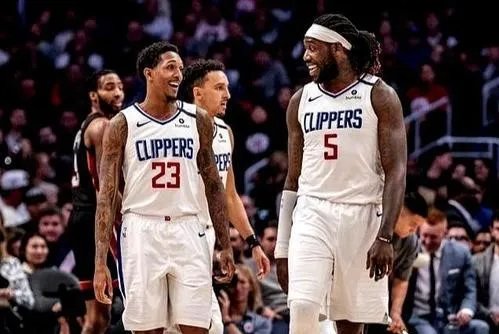 哈雷尔当选最佳第六人，他在比赛中的表现如何？