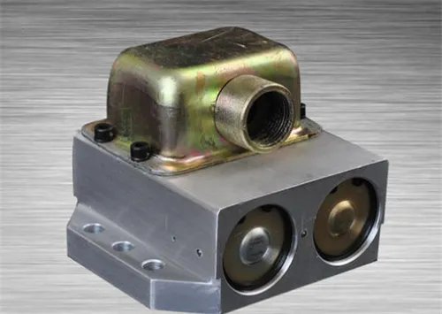 三通换向阀工作原理是什么