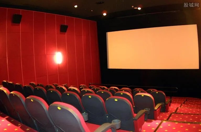 影剧院等暂不开业 看看专家是怎么说的？