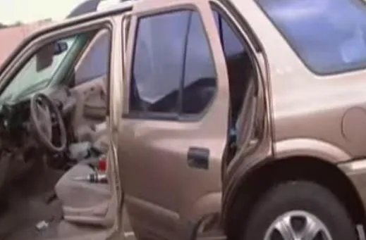 方向盘打不动，拆开瞬间傻眼【图集】