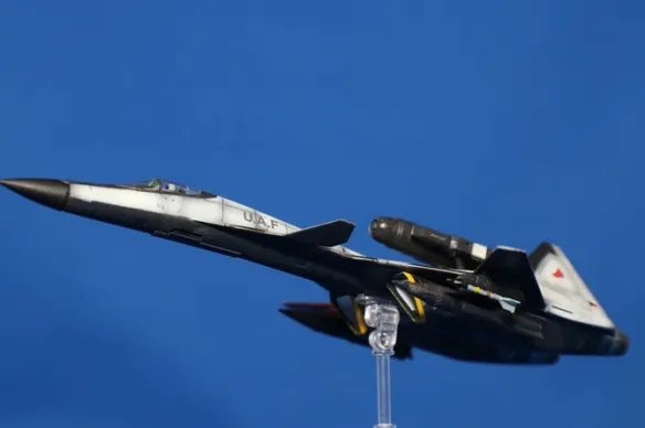 片翼的妖精 寿屋《皇牌空战zero》ADFX01+TLS模型赏