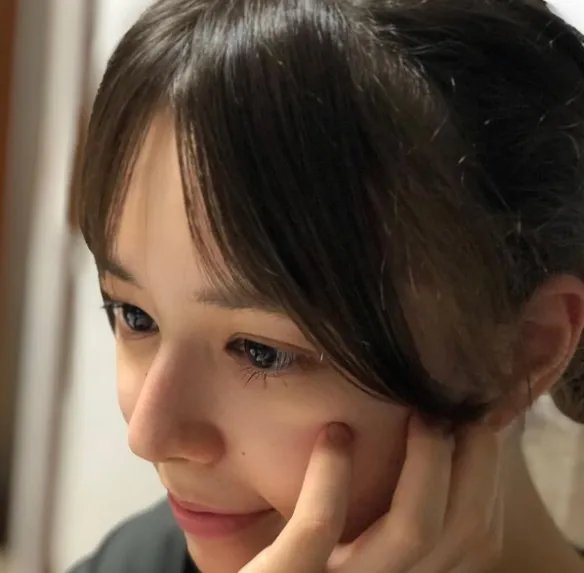 春日暖阳！邻家感十足的日本小姐姐木下絵里香美图！