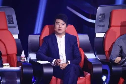 郎朗宣布妻子怀孕喜讯，你会对外公布这些事情吗？