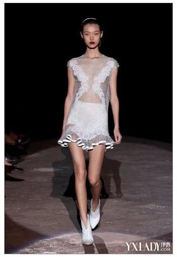 中国超模真空上阵透视装展示好身材怎样甩掉赘肉【组